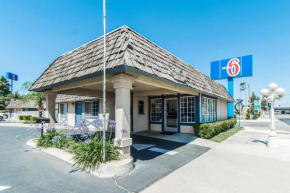 Motel 6-Kingsburg, CA